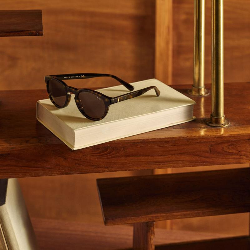 Sunglass Hut at Canberra Outlet
